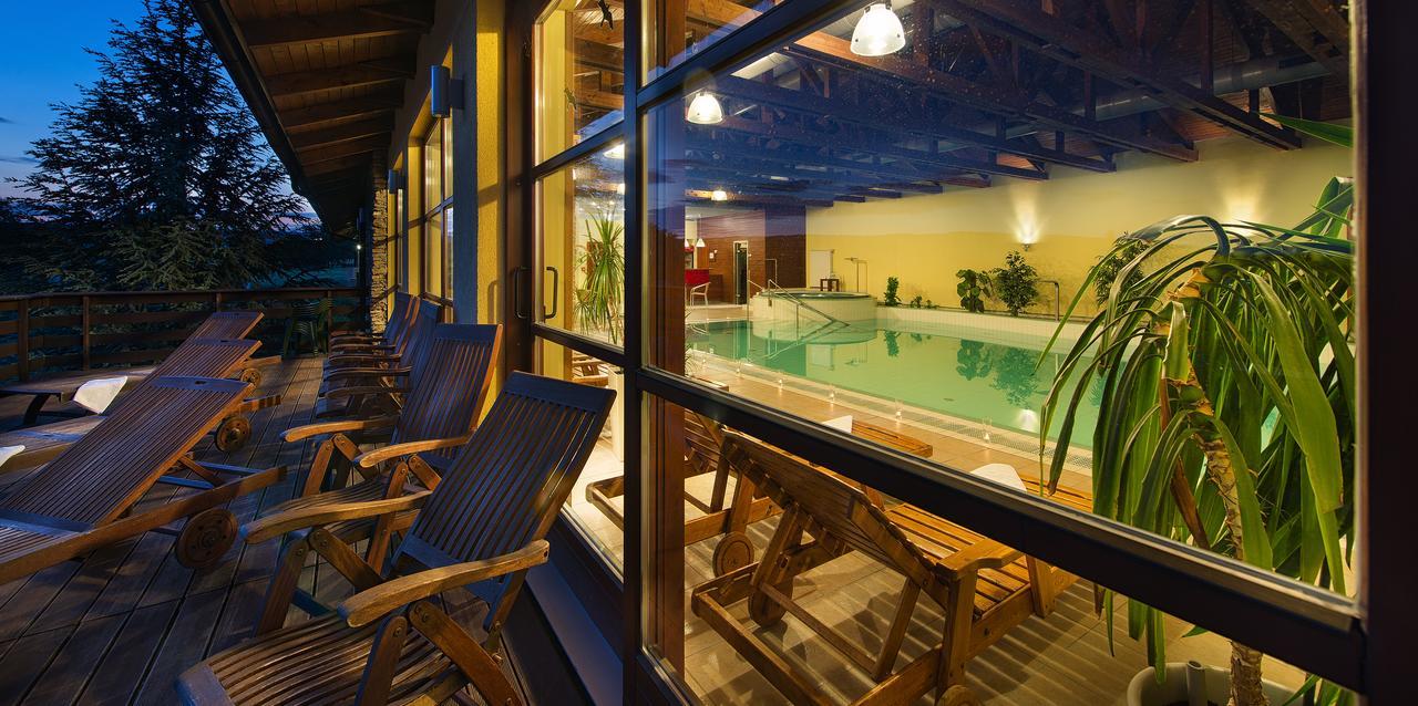 Wellness Hotel Happy Star Hnanice  Exterior photo